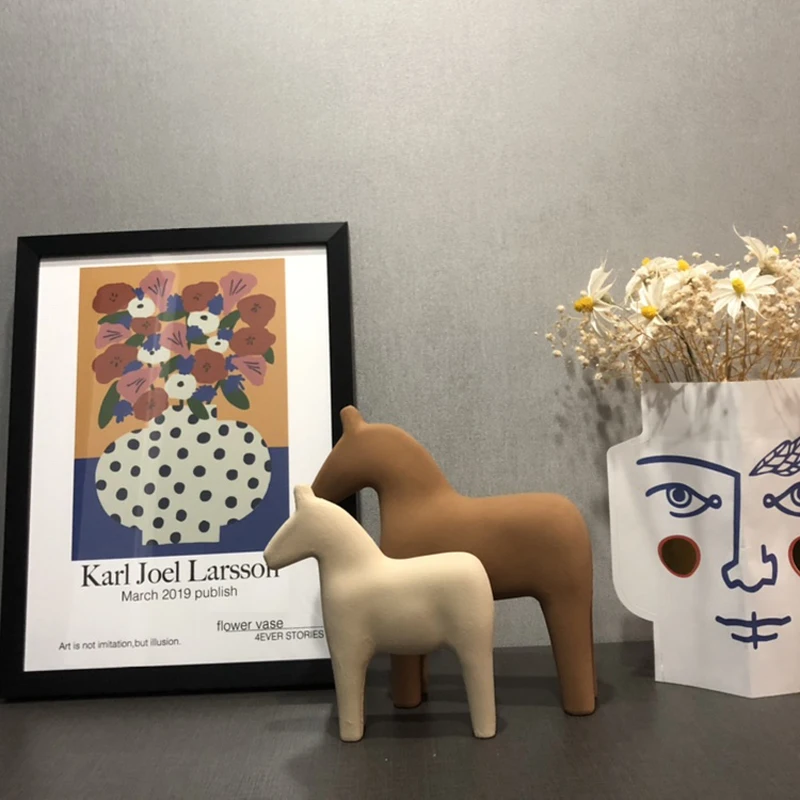 Nordic Wooden Horse Ornaments  - Baby Nursery Table recension och pris