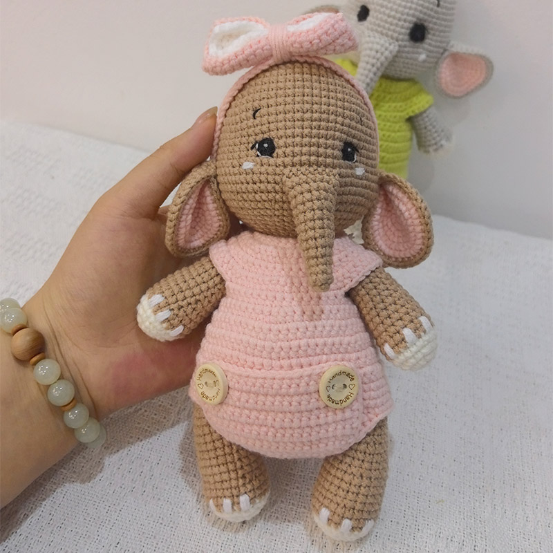 Handmade Crochet Elephant Coup - Baby Nursery Games recension och pris