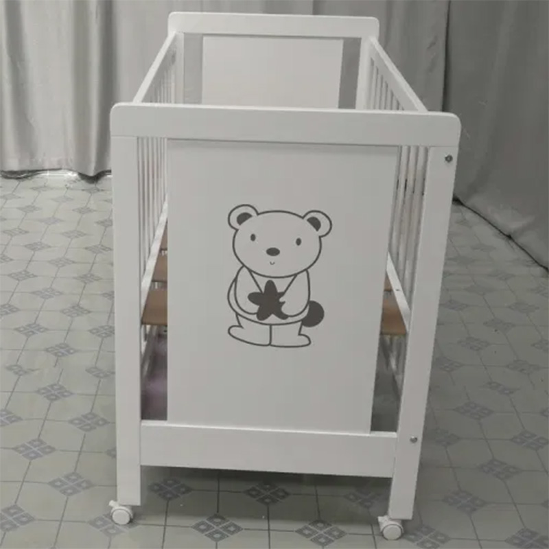 Multifunctional Newborn Wood M - Convertible Crib Set recension och pris